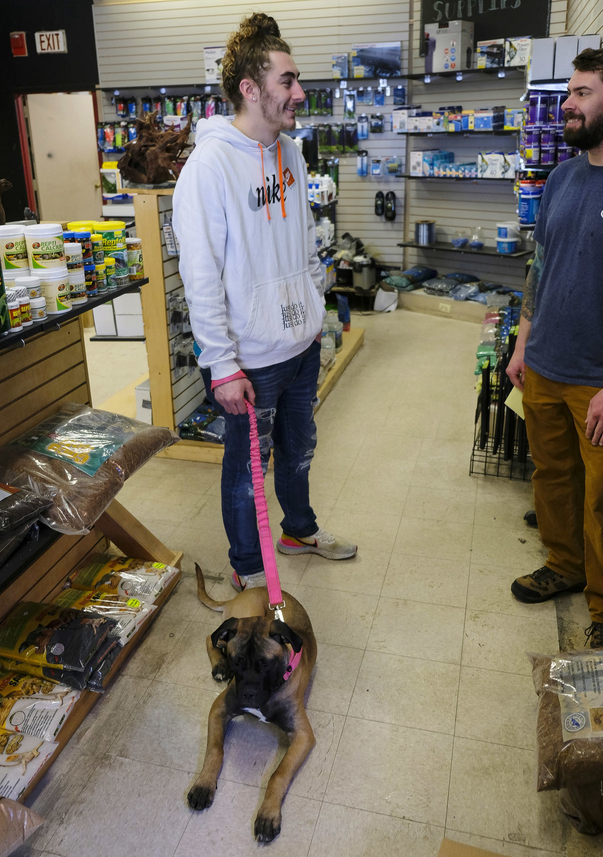 Seth Kenney with bullmastiff